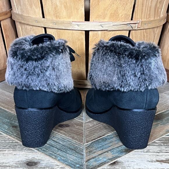 Cole Haan Coralie Wedge Faux Fur Black Suede Waterproof Ankle Boots Women Size 8 - Picture 8 of 12